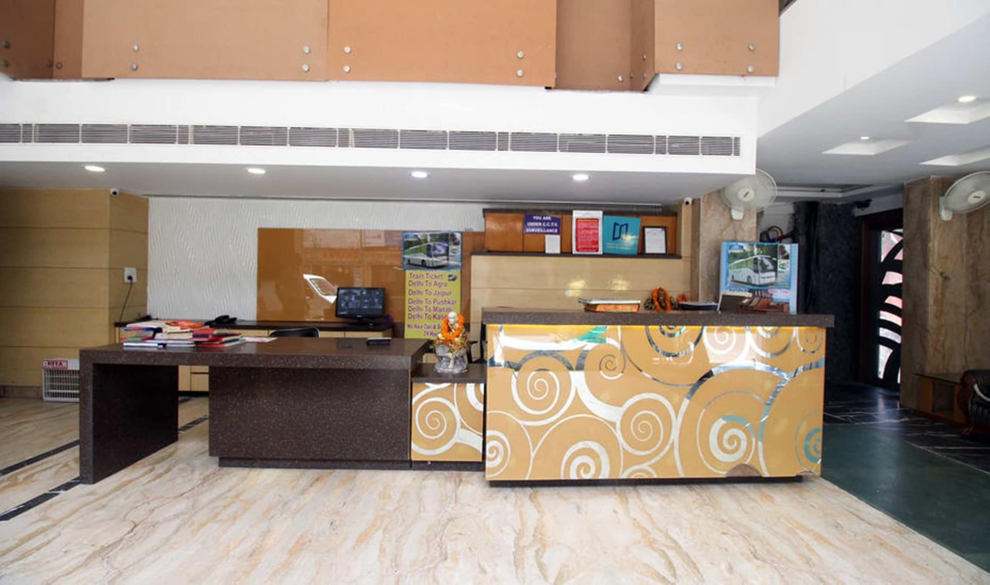Hotel Krishna Plaza 'New Delhi' - By M S Hospitality Exterior photo